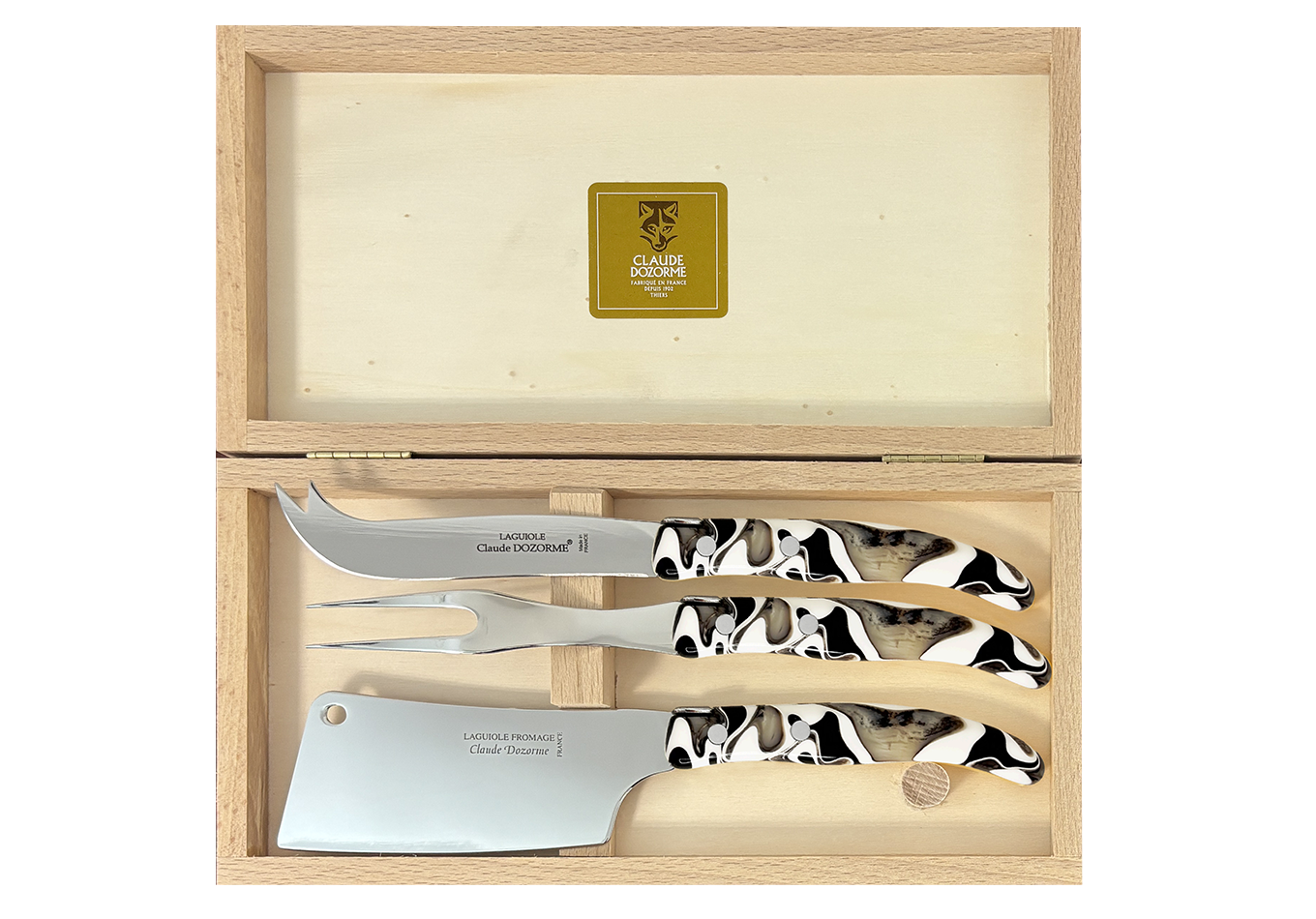 Accessoires - Coffret 3 pièces (hachette, couteau & fourchette)